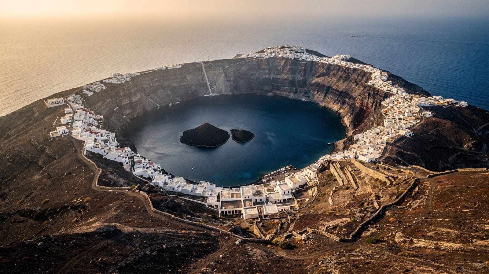¿Fue Santorini realmente la Atlántida?