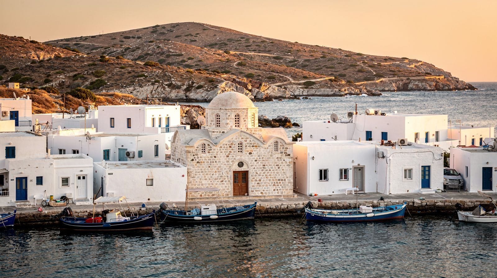 Paros