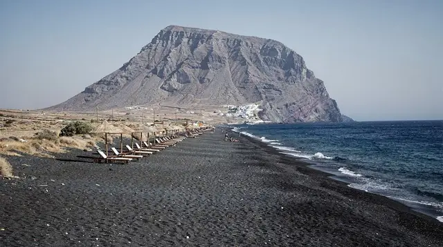 Jet-Ski and Paddleboarding at Perissa and Perivolos