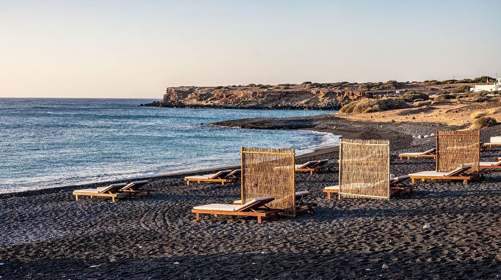 Perivolos Beach