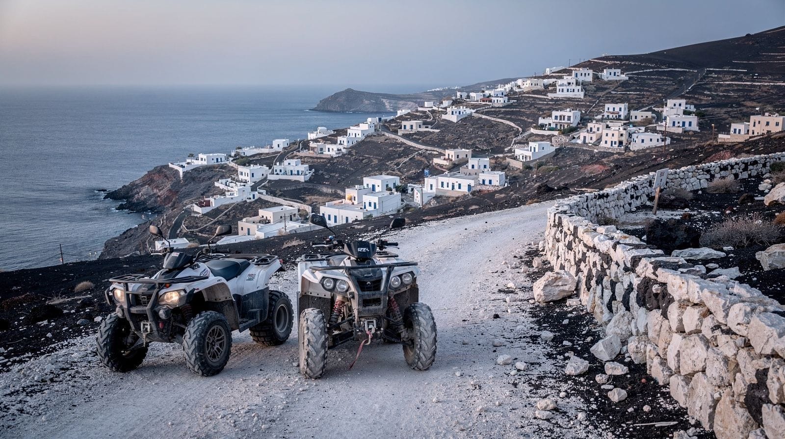 Location de quad et d'ATV à Santorin : le vrai risque caché