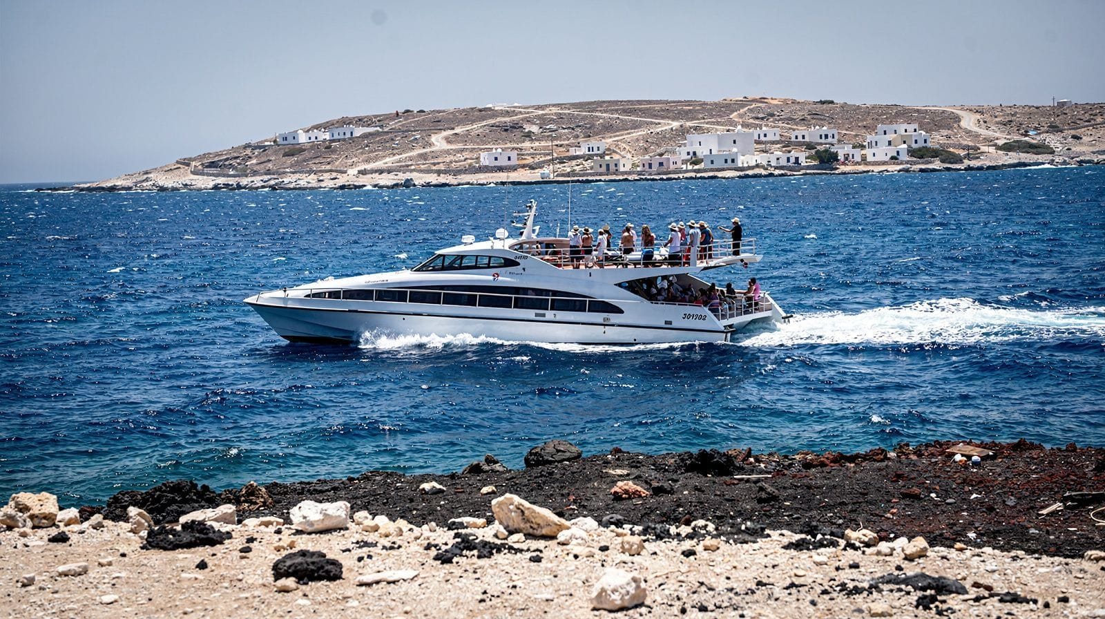 Excursions d'une journée depuis Santorin : Akrotiri, domaines viticoles et les îles voisines